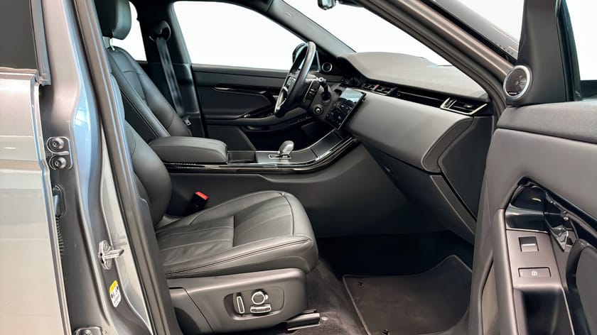 Bild 3 av Land Rover Range Rover Evoque P300e AWD Dynamic HSE/Drag/Pano(öppningsbart)/MOMS