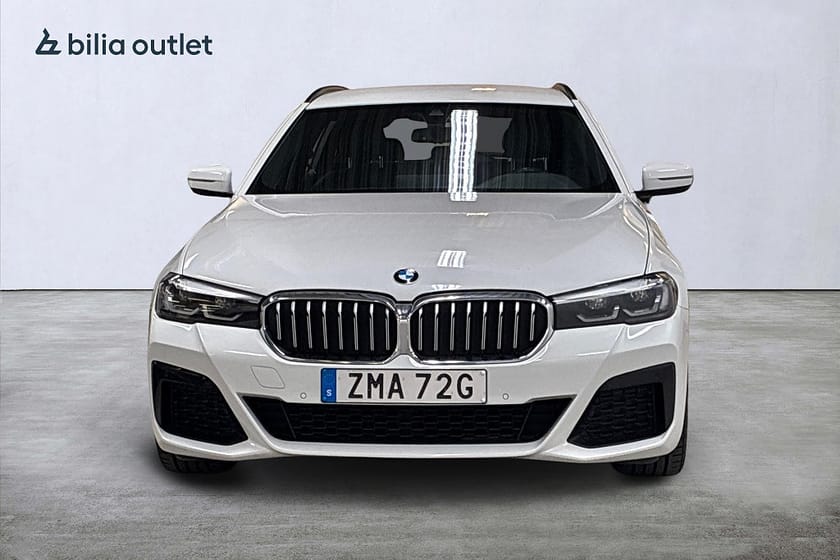 Bild 3 av BMW 520d xDrive Touring aut M Sport 190hk Cockpit Navi B-kamera