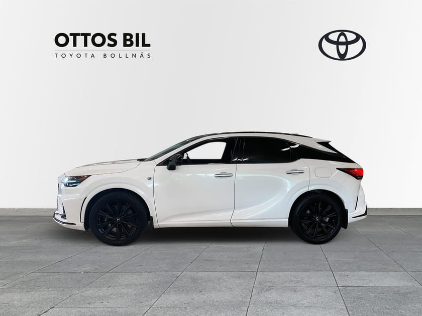 Bild 3 av Lexus RX 500h ECT-i, 371hk - F Sport / V-hjul, Drag