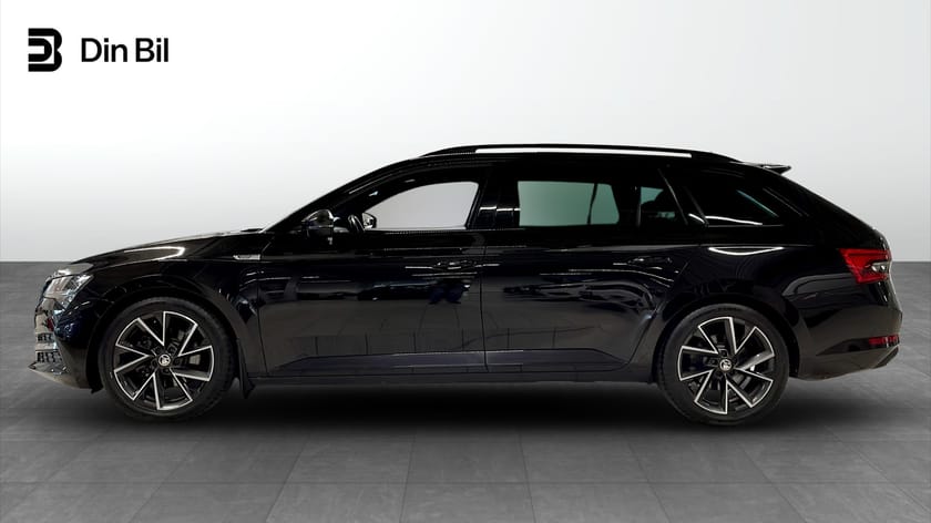 Bild 2 av Škoda Superb Kombi 2.0 TDI 4x4 Sportline B-Kamera Drag Värmare