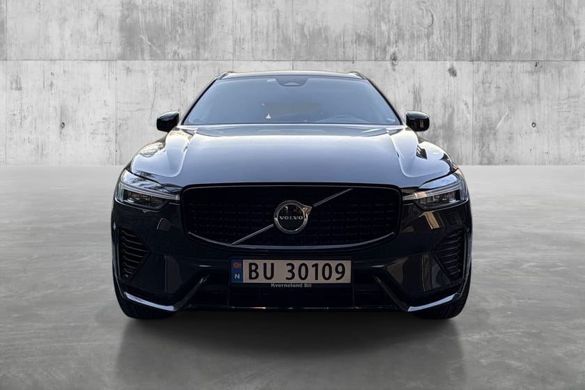 Bilde 3 av Volvo XC60 T6 R-Design/ Harman&Kardon/ Pano/ H&K/ Semi.El.HK