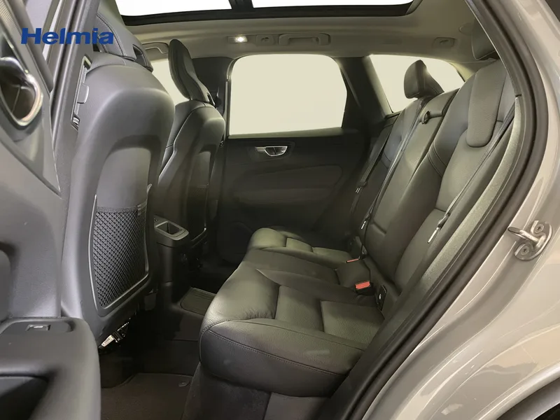 Bild 13 av 16 – Volvo XC60 T6 Plus Dark Edition Plus Edition