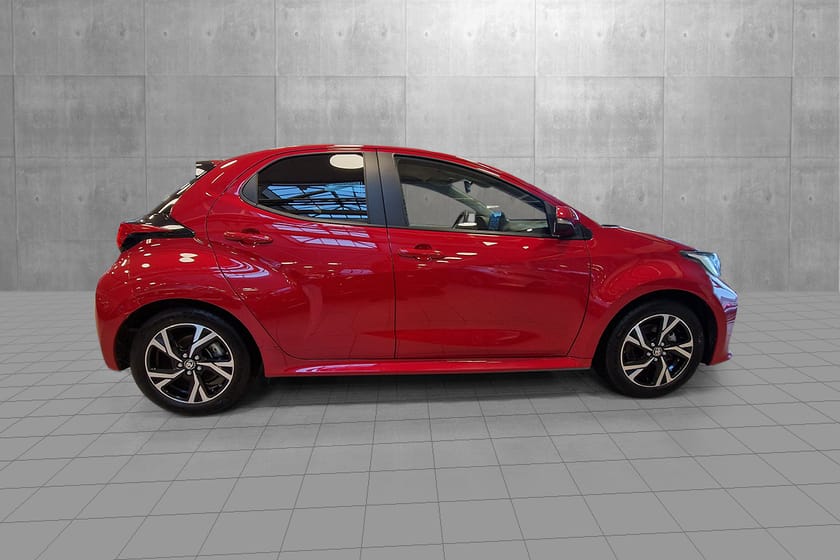 Bilde 4 av Toyota Yaris Hybrid 115 1,5 Active Tech