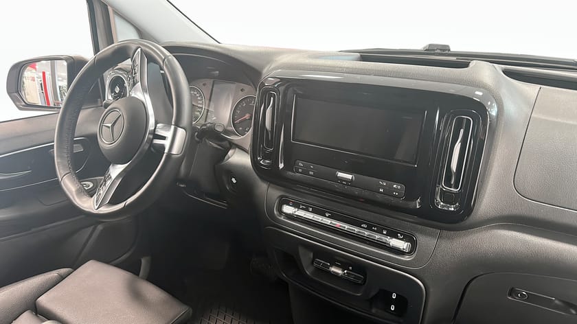 Bild 4 av Mercedes-Benz Vito 119 CDI 4x4 3.2t SKÅP EX. LÅNG SELECT