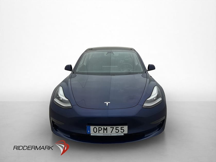 Bild 3 av Tesla Model 3 Long Range AWD 440hk Autopilot Kamera Sv-såld
