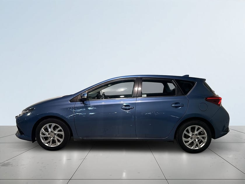 Bild 4 av Toyota Auris 1.2 Turbo Active Kamkedja Mvärm Kamera Extraljus SoV