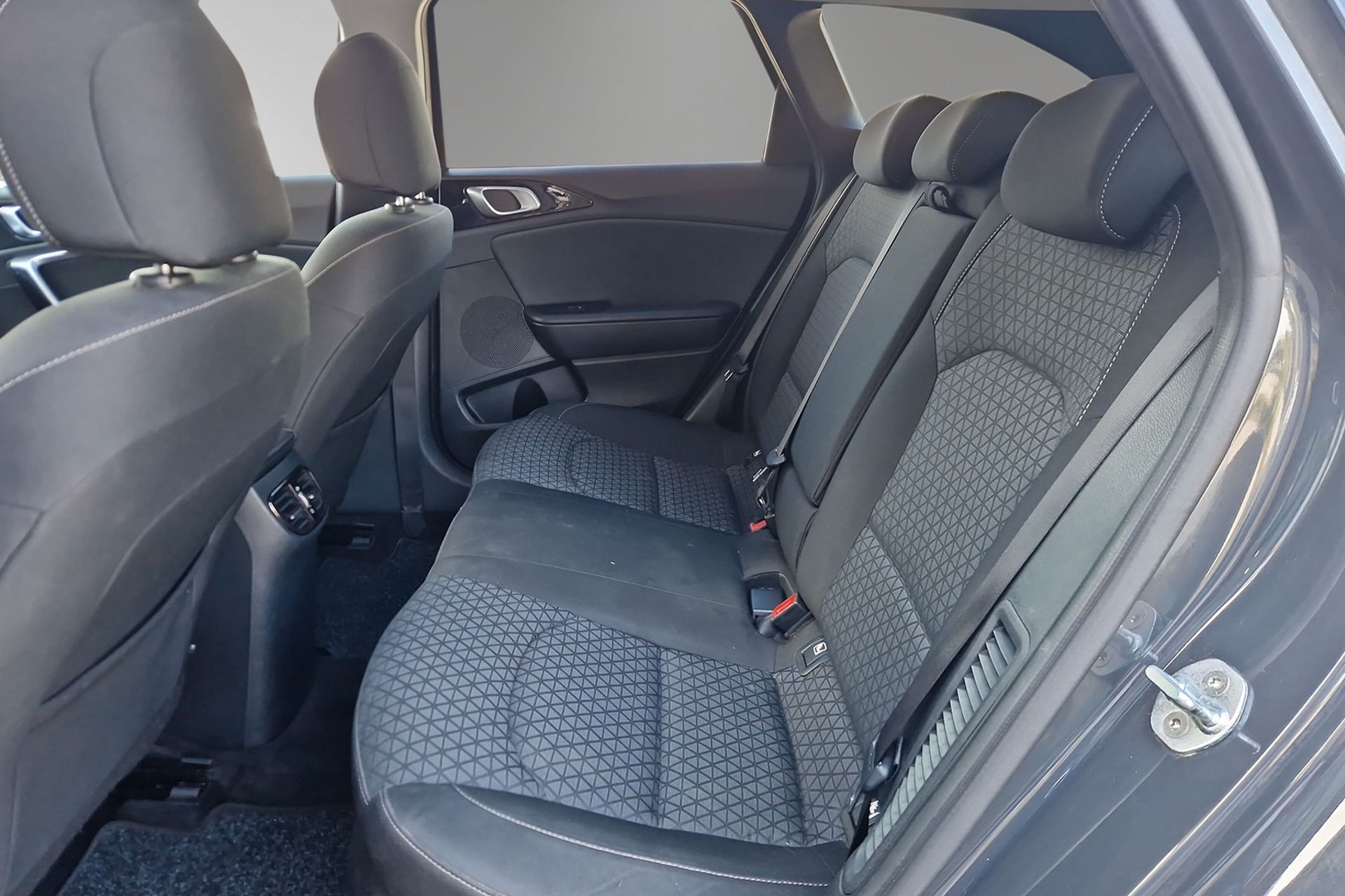Kia Ceed Advance 2021, photo 5/14