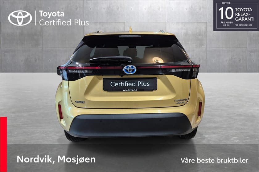 Bilde 4 av Toyota Yaris Cross Hybrid AWD-i Active Tech Navigasjon-Cruiserkontroll-Nøkkelfri start