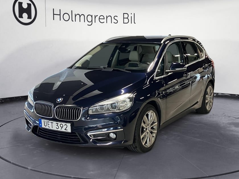 Bild 1 av BMW 218d Active Tourer Luxury Line Rattvärme HUD