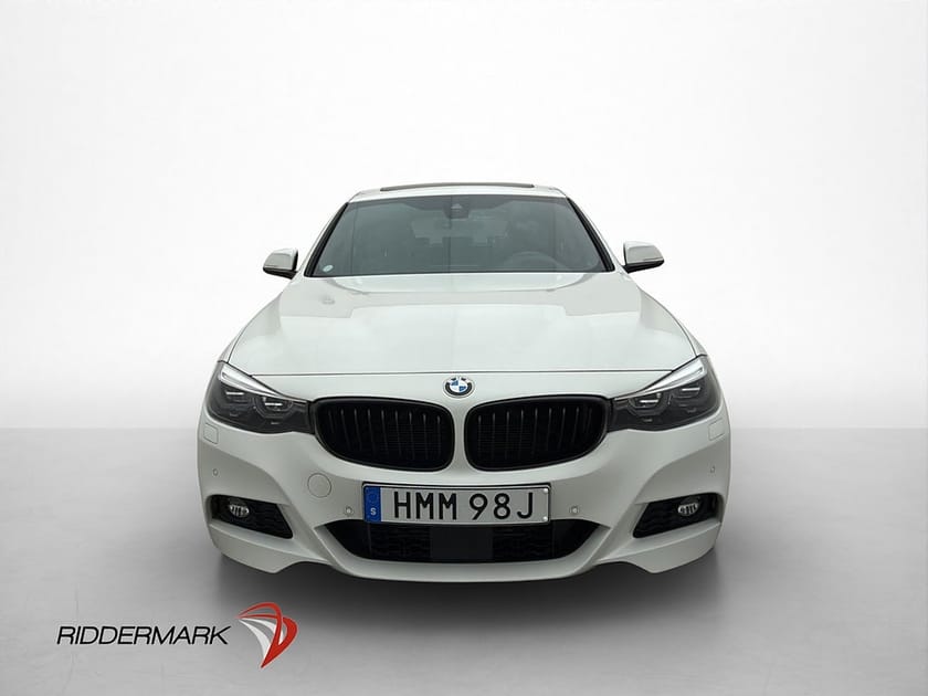 Bild 2 av BMW 320d xDrive GT 320 M Sport Pano Cockpit H/K HUD Kamera Drag