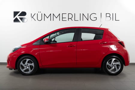 Toyota Yaris Hybrid e-CVT 101hk Active Backkamera/Automat