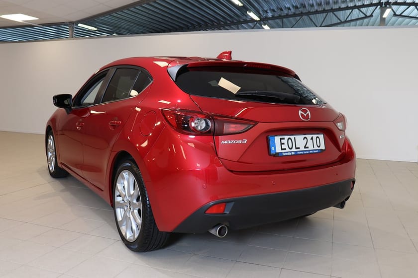 Bild 3 av Mazda 3 Sport 2.0 120HK Optimum Skinn M-Värmare BOSE Navigation