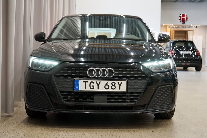 Bild 5 av Audi A1 Sportback 30 TFSI Proline Automat Carplay Cockpit