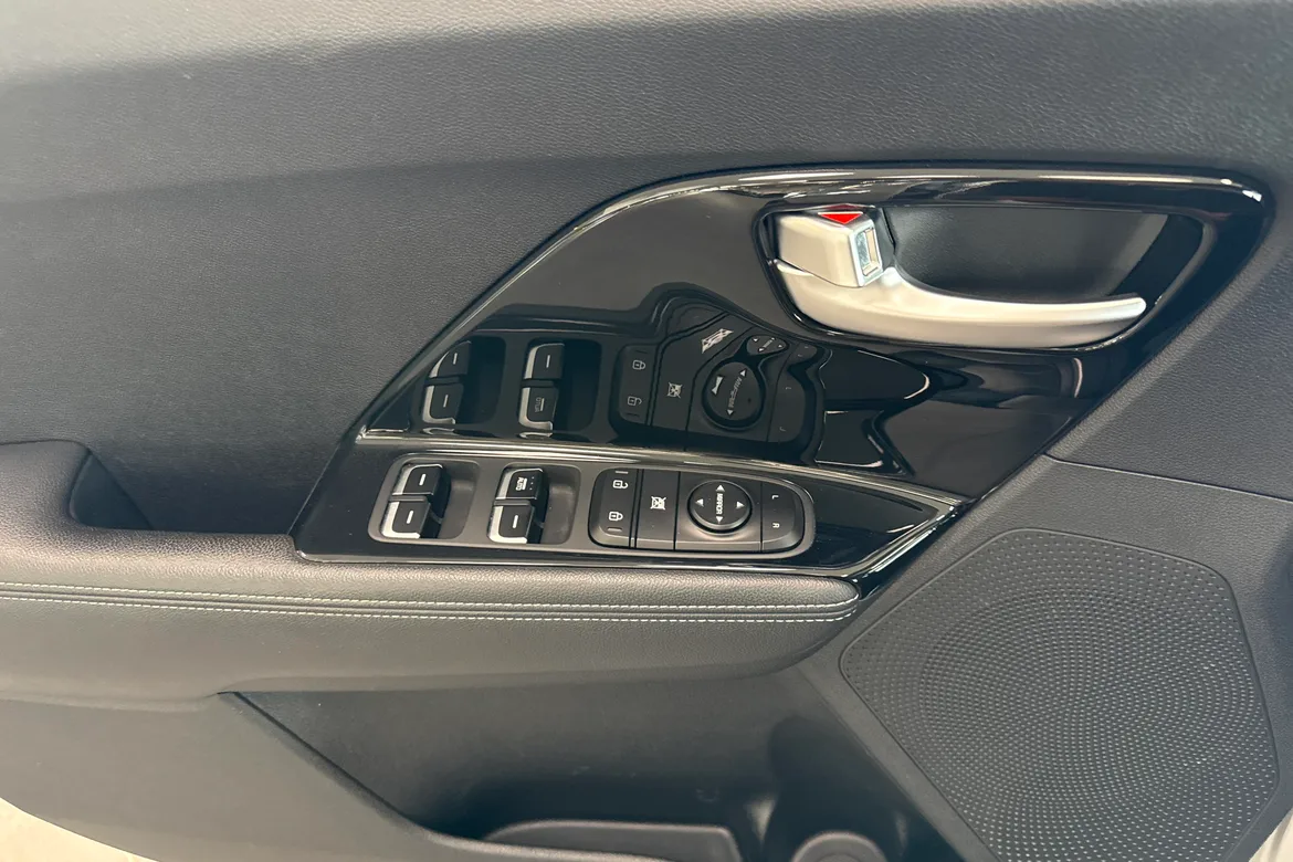 picture of a car