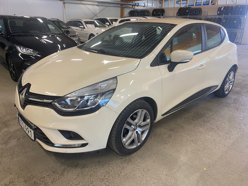 Bild 1 av Renault Clio 0,9 TCe Vinterhjul Motorvärmare
