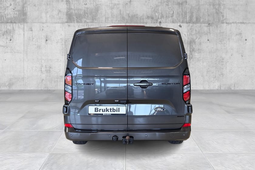 Bilde 4 av Ford Transit Custom 320 LTD L1 AWD 2Xskyvedør/H-feste/R-kamera/P-varmer++