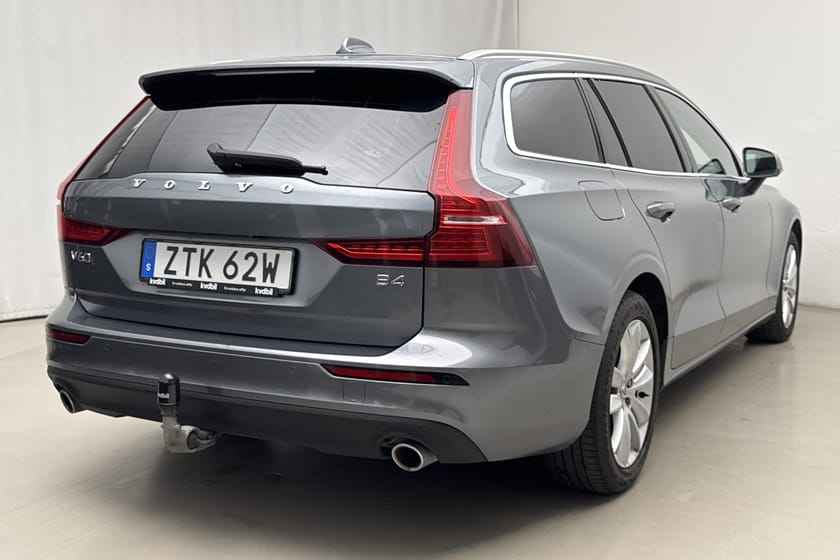 Bild 3 av Volvo V60 B4 Mildhybrid Diesel (197hk) Momentum Advanced
