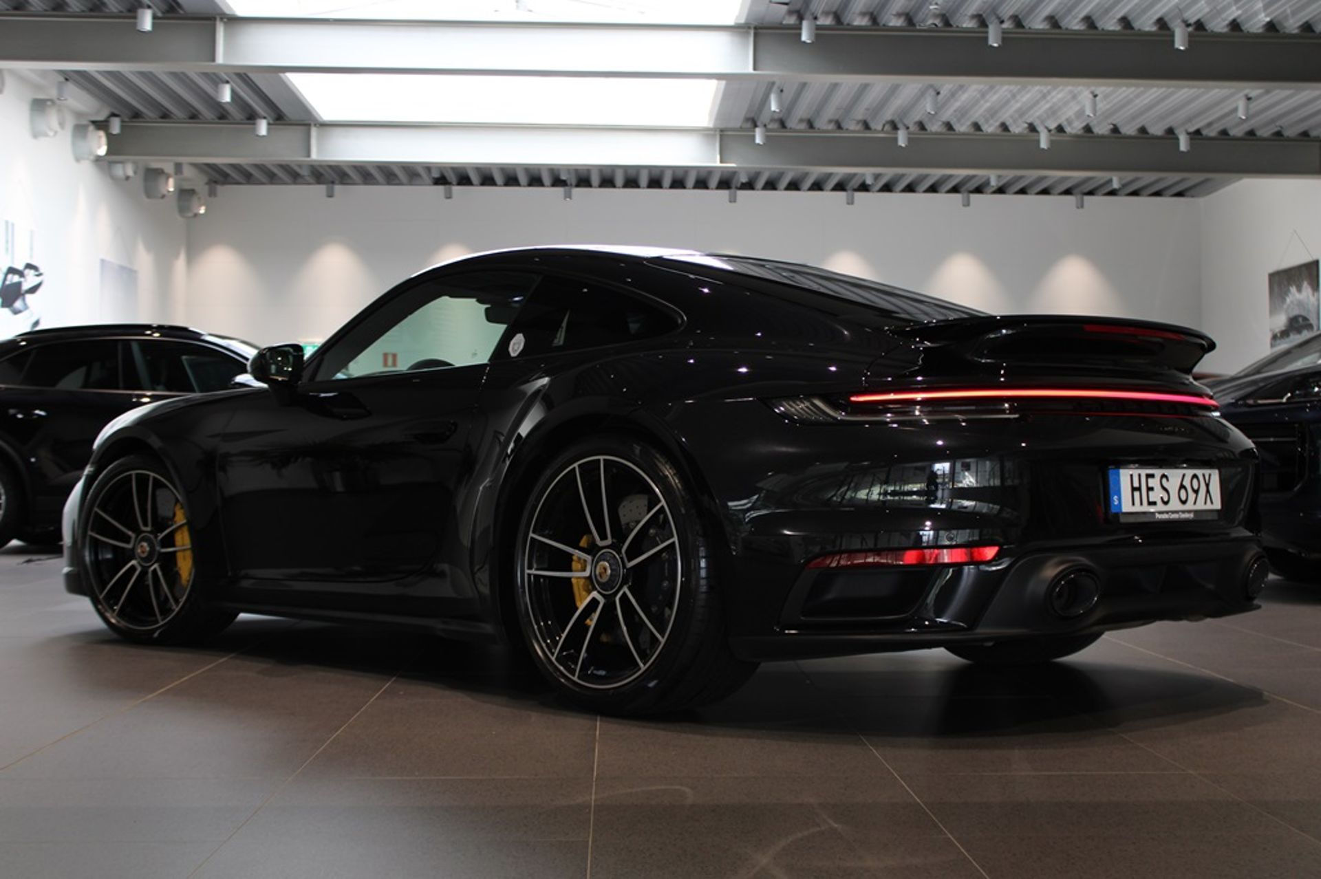 Porsche 911 Turbo S 2020, bild 2/19