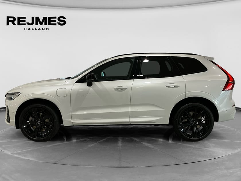 Bild 3 av Volvo XC60 T6 Plus Black Nordic Edition