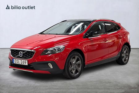 Volvo V40 Cross Country D3 Summum BE PRO 150hk Panorama Navi Drag P-värm Elstol