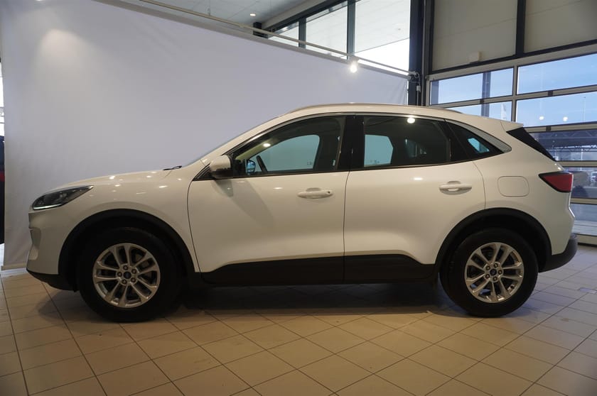Bild 3 av Ford Kuga 1.5T Titanium Vinterpaket 150 hk Backkamera