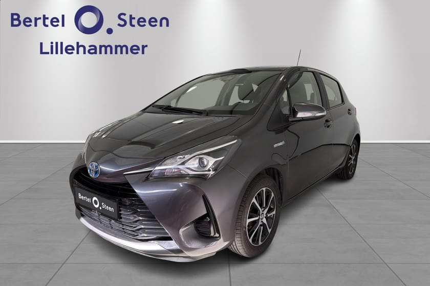 Bilde 1 av Toyota Yaris Hybrid / LAV KM / RYGGEKAMERA / DAB