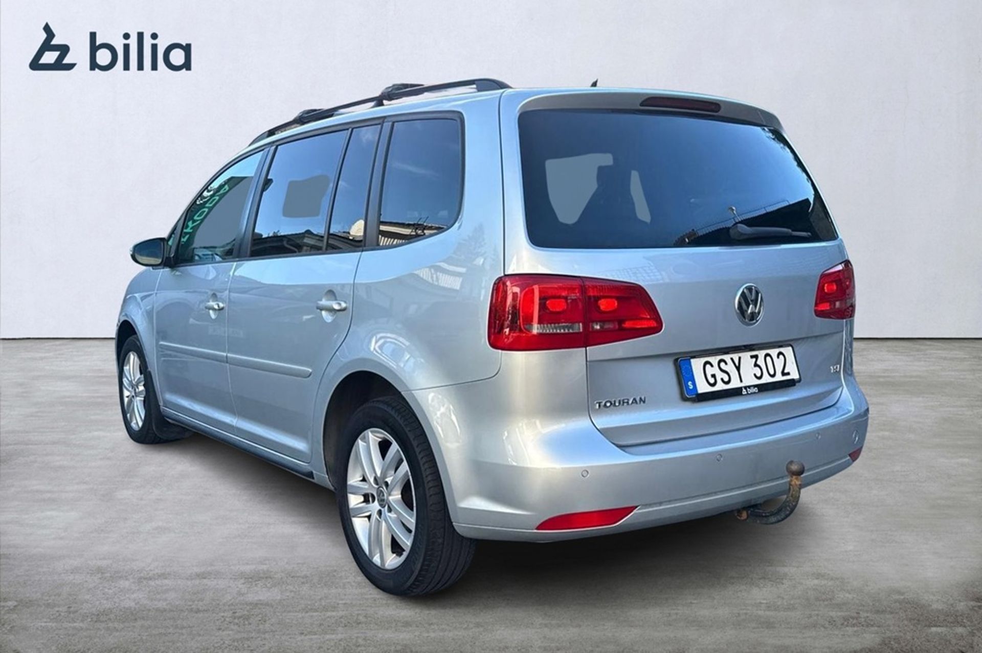 Volkswagen Touran 2015, bild 2/10