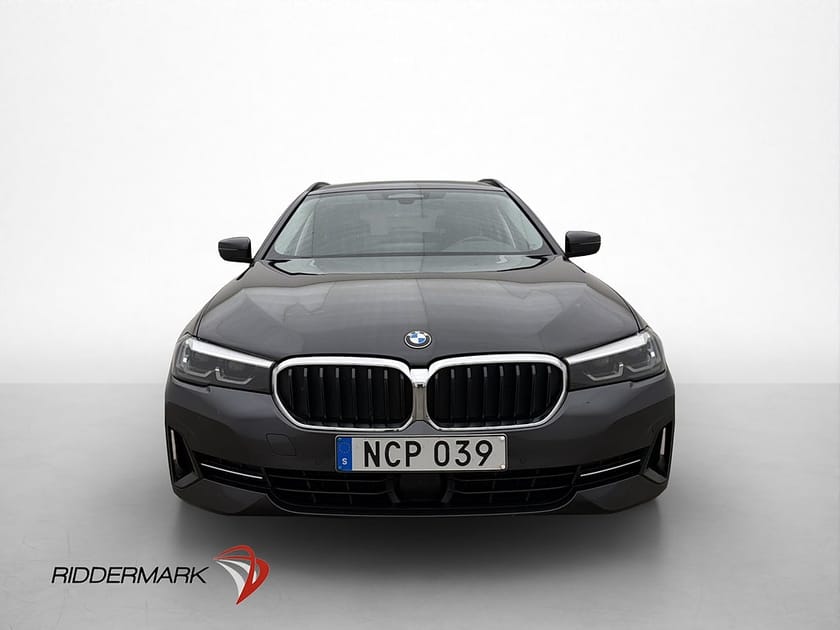 Bild 2 av BMW 520d xDrive Touring 190hk Kamera Skinn CarPlay Dragkrok