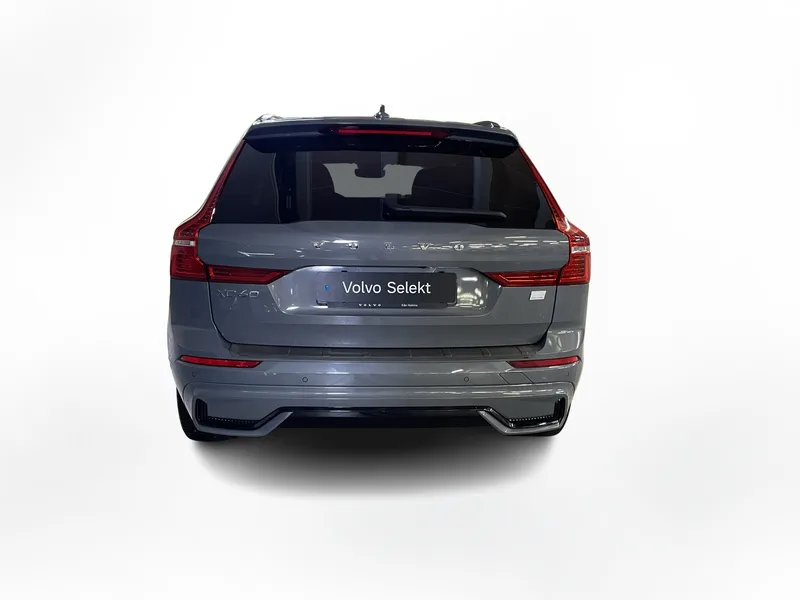 Bild 7 av 10 – Volvo XC60 Recharge T8 Plus Dark