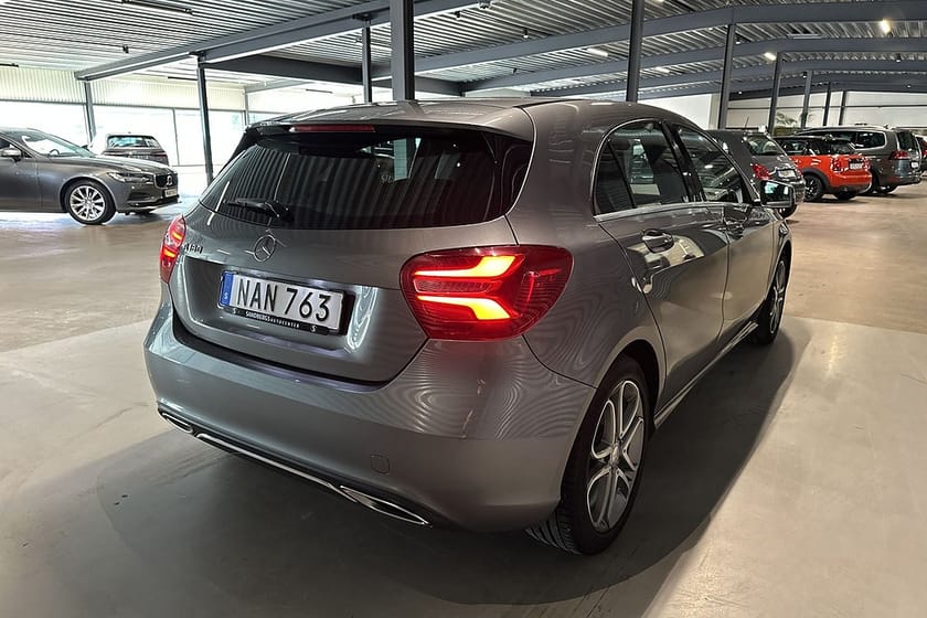 Bild 4 av Mercedes-Benz A 180 Urban BT Halvskinn Euro 6