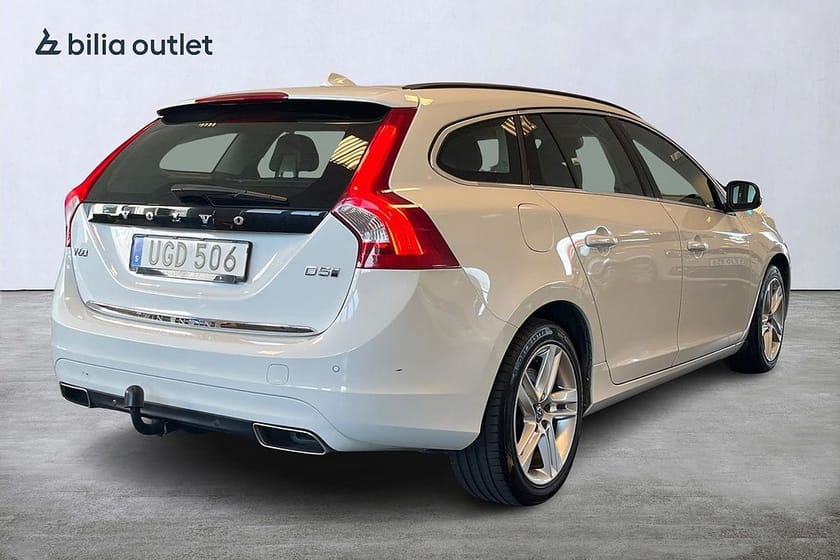 Bild 5 av Volvo V60 D5 Twin Engine AWD Momentum 231hk / Drag Kamrem Bytt