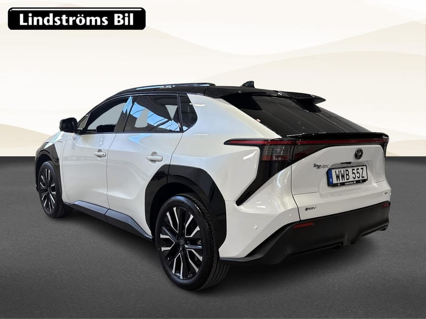 Bild 4 av Toyota bZ4X AWD EXECUTIVE PANORAMA BITONE