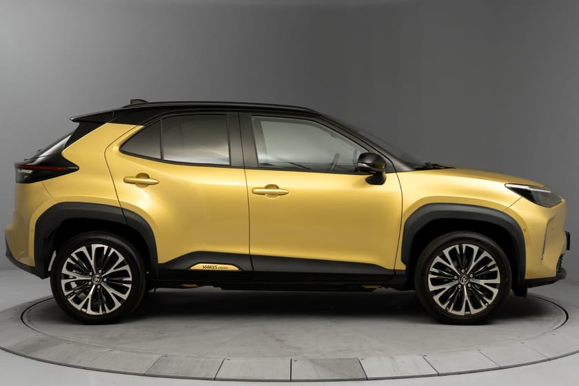 Bilde 5 av Toyota Yaris Cross Hybrid AWD-i 1,5 Executive Bi-Tone