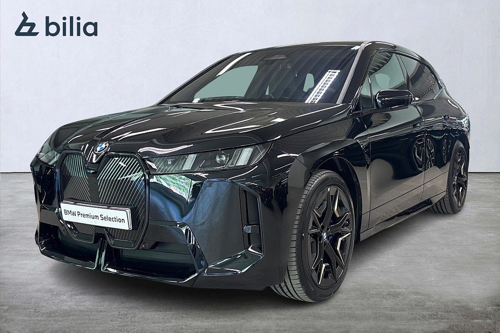 BMW iX xDrive60, 544hk, 2026