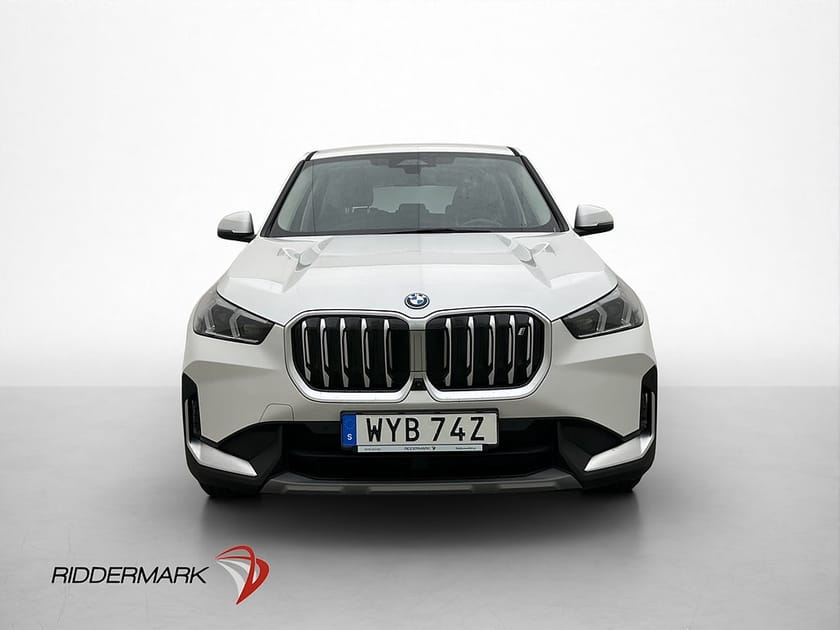 Bild 2 av BMW iX1 xDrive30