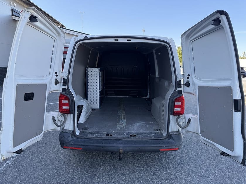 Bild 4 av Volkswagen Transporter T30 2.0 TDI BMT Euro 6  Lång