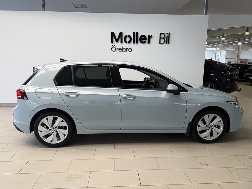 Bild 5 av Volkswagen Golf LIFE 1.5 ETSI 150HK I Bkamera I Värmare I Rattvärm