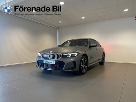 BMW 330e xDrive Sedan