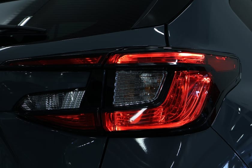Bild 5 av Subaru Crosstrek e-Boxer Touring / Taklucka / V-Hjul / Drag / NYSERVAD