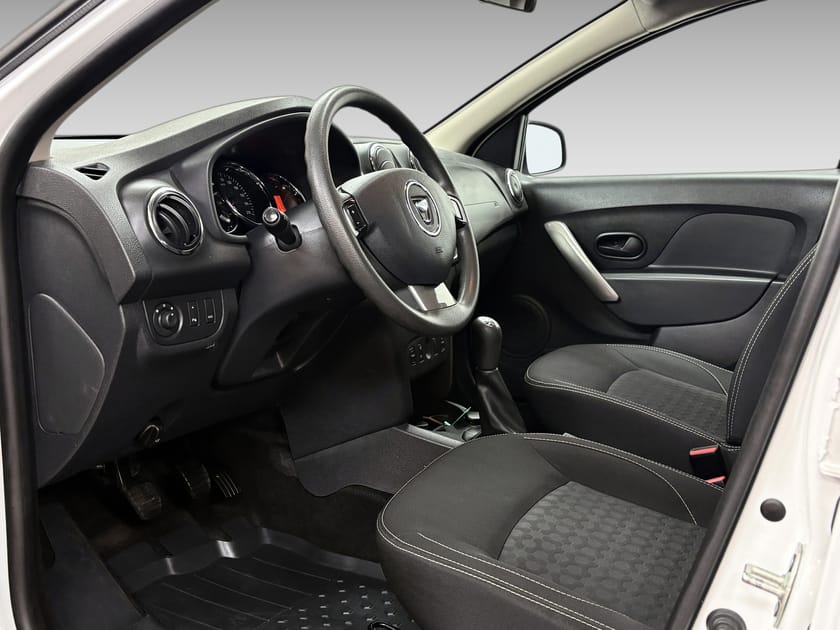 Bild 4 av Dacia Logan MCV 0,9 TCe 90 hk Laureate