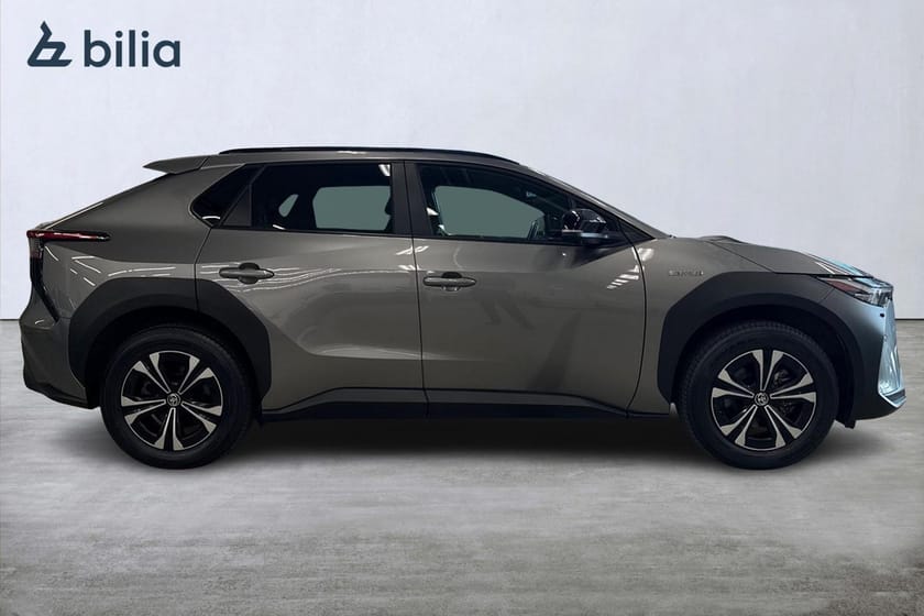 Bild 4 av Toyota bZ4X