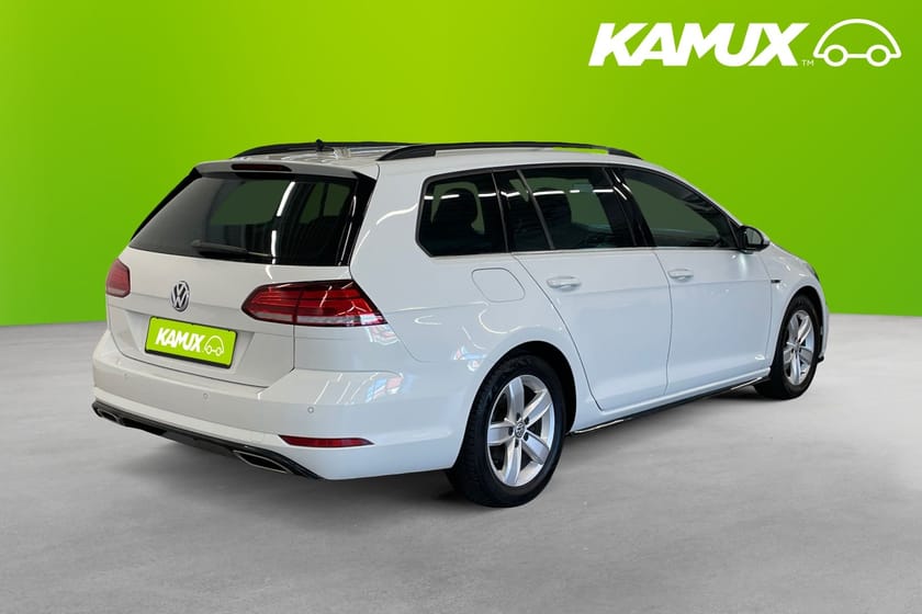 Bild 4 av Volkswagen Golf Sportscombi 1.5 TSI GT R-Line Cockpit PDC fram/bak Adaptiv farth Carplay