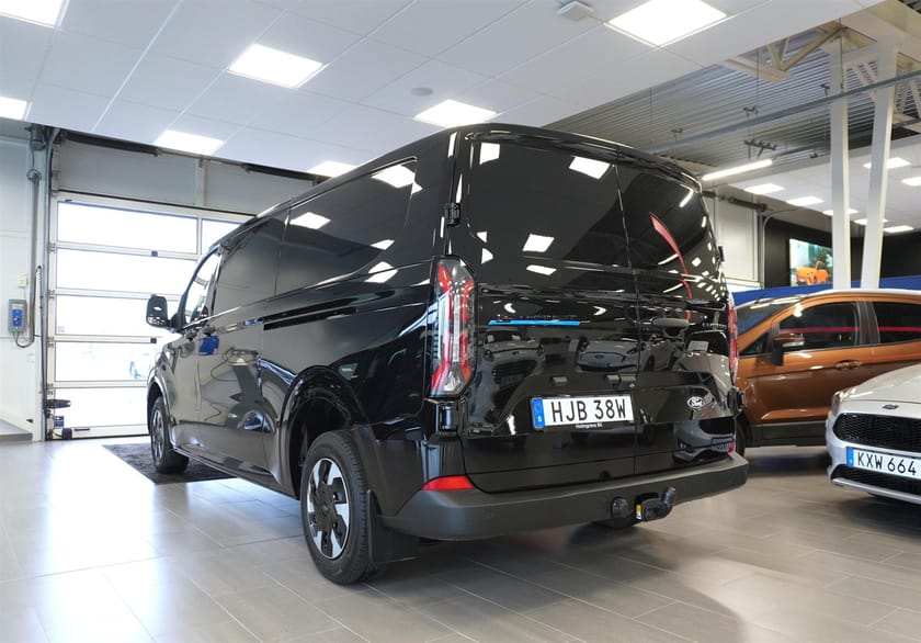 Bild 5 av Ford E-Transit Custom 340 Skåp Trend 340l Elmotor 100kW 136hk 1-Växlad Rwd El Dubbla Skjutdörrar