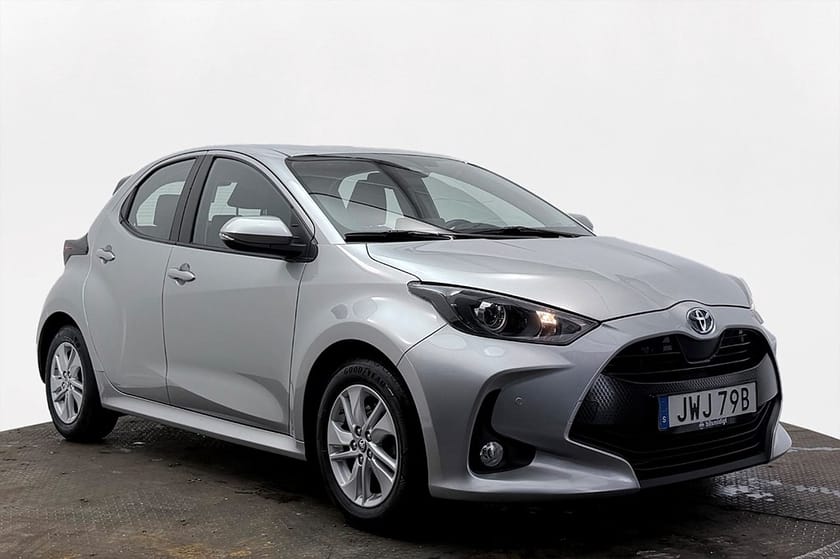 Bild 4 av Toyota Yaris Hybrid Aut Kamera Filassist Rattvärme MOMS 116hk
