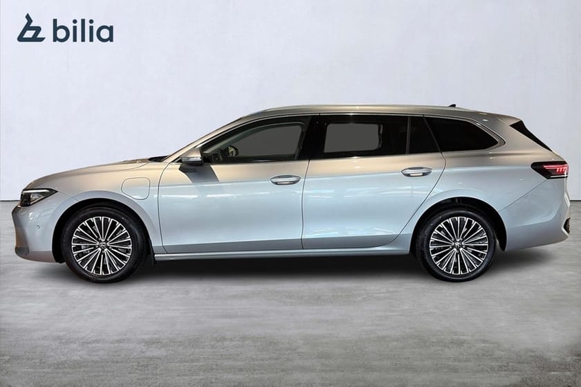Bild 5 av Volkswagen Passat Variant eHybrid Elegance 1.5 TSI Värm Drag 272HK