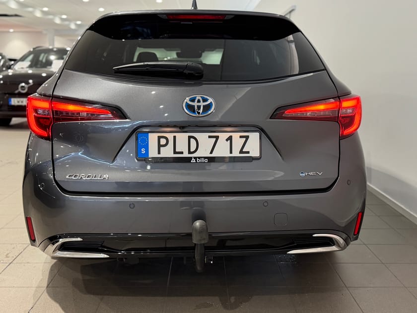 Bild 5 av Toyota Corolla Touring Sports Hybrid / Dragrkok / Sensorer / Backkamera /