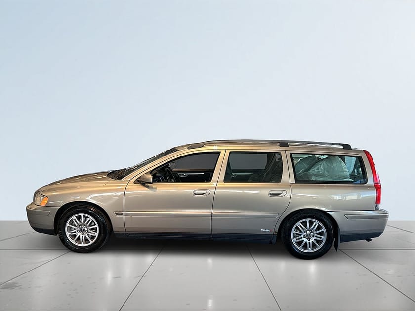 Bild 4 av Volvo V70 2.4 Kinetic MoK/Drag/Sv-Såld/Farthållare/Norrbottensbil