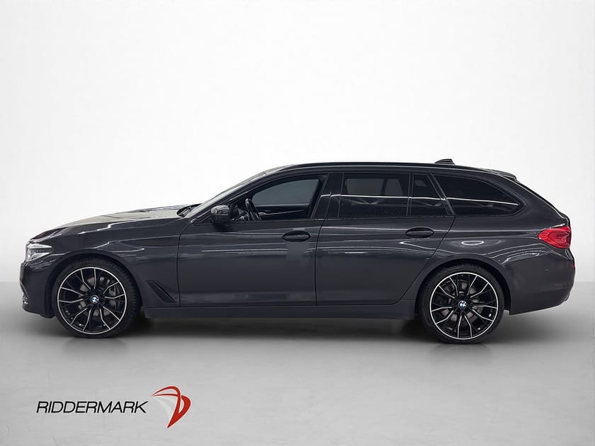 Bild 4 av BMW 540i xDrive Touring 540 340hk Innovation Kamera Panorama Skinn HUD