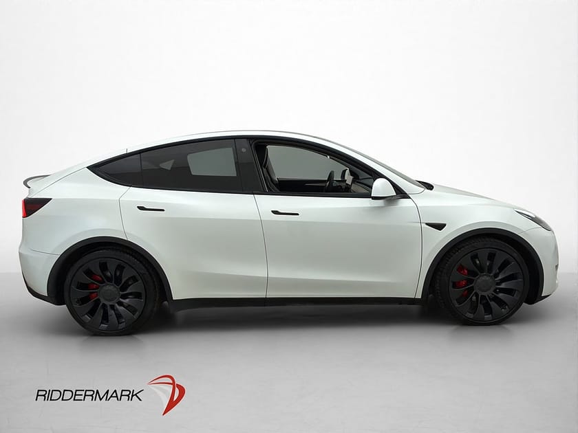Bild 5 av Tesla Model Y Performance 534hk Läder Pano 1-Ägare Moms