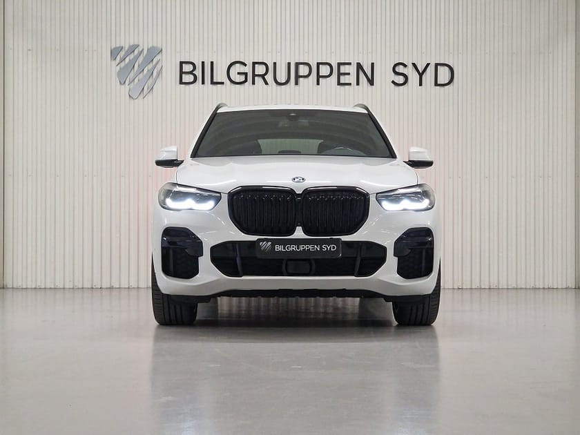 Bild 2 av BMW X5 xDrive45e iPerformance iPerformance|M Sport|Drag|360°|Luftfjädring|
